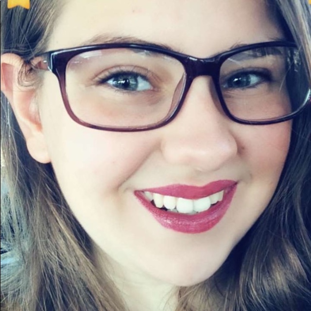 Meet your Posher, Camryn